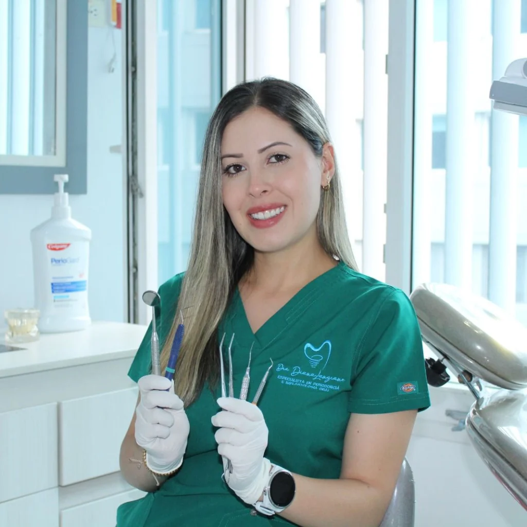 Dra. Diana Lanziano. Especialista en Periodoncia e Implantología Oral